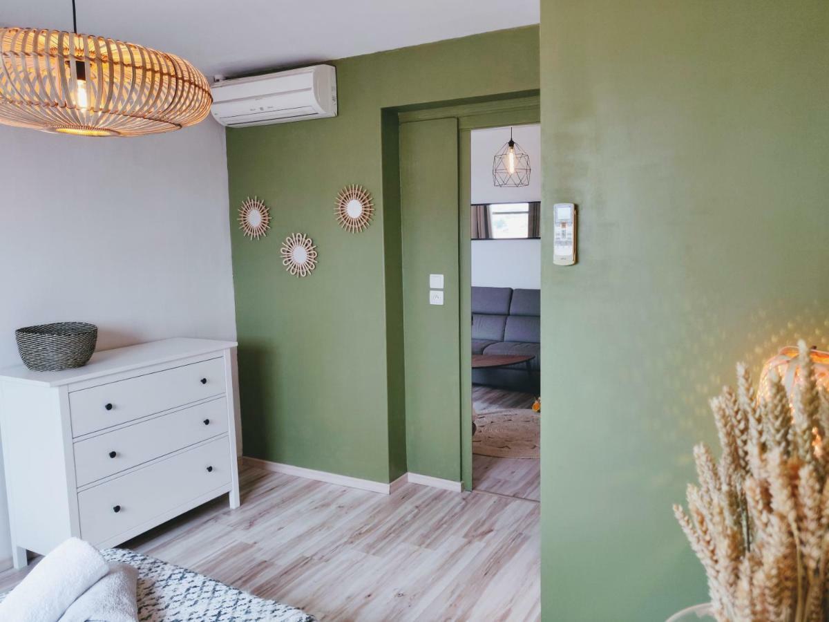 Appartement L'Oliveraie - La Cite Plein Les Yeux การ์กาซอน ภายนอก รูปภาพ